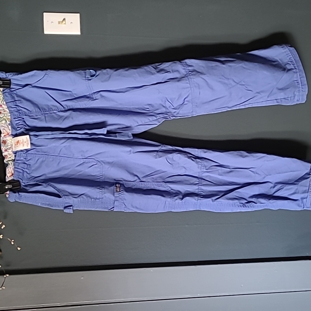Kathy Peterson koi scrub pants med